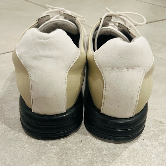 Sandbaggers Susie Almond golf shoes - Picture 7 of 9